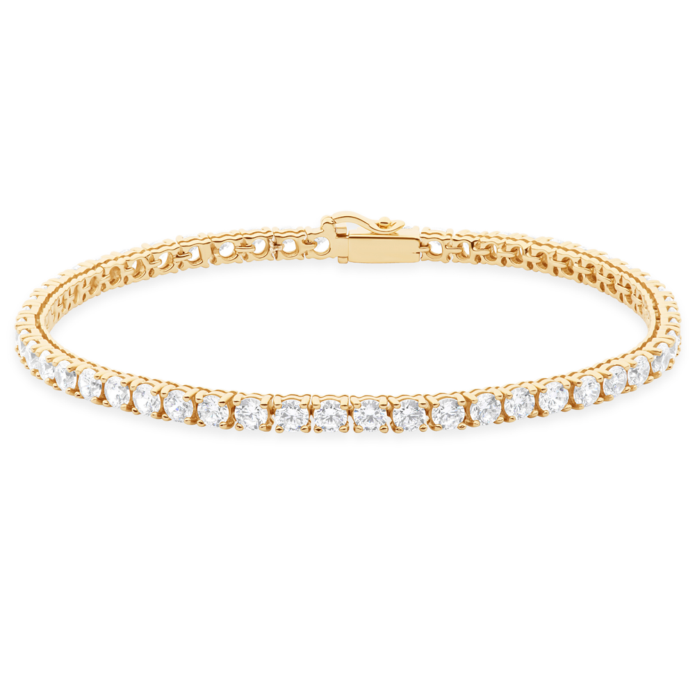 What are the main benefits of opting for a moissanite tennis bracelet over a diamond one?