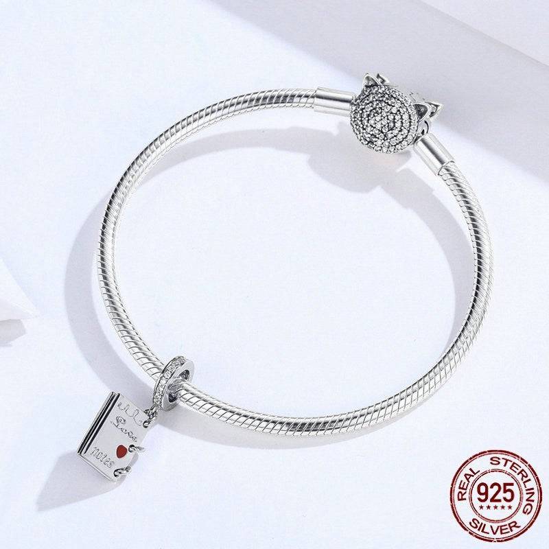 Bracelet with romantic love notes charm