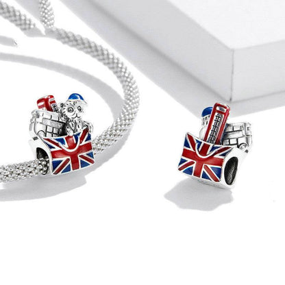 Iconic London charm for bracelets with UK flag