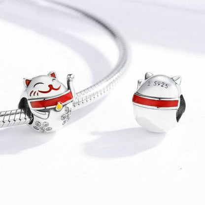 Lucky Cat Charm